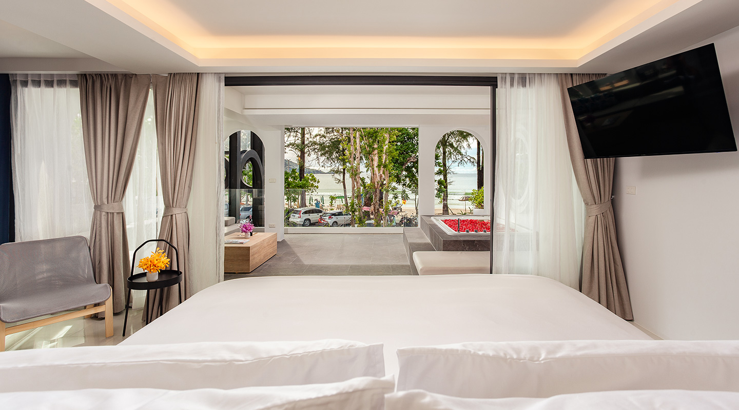 Oceanfront Suite