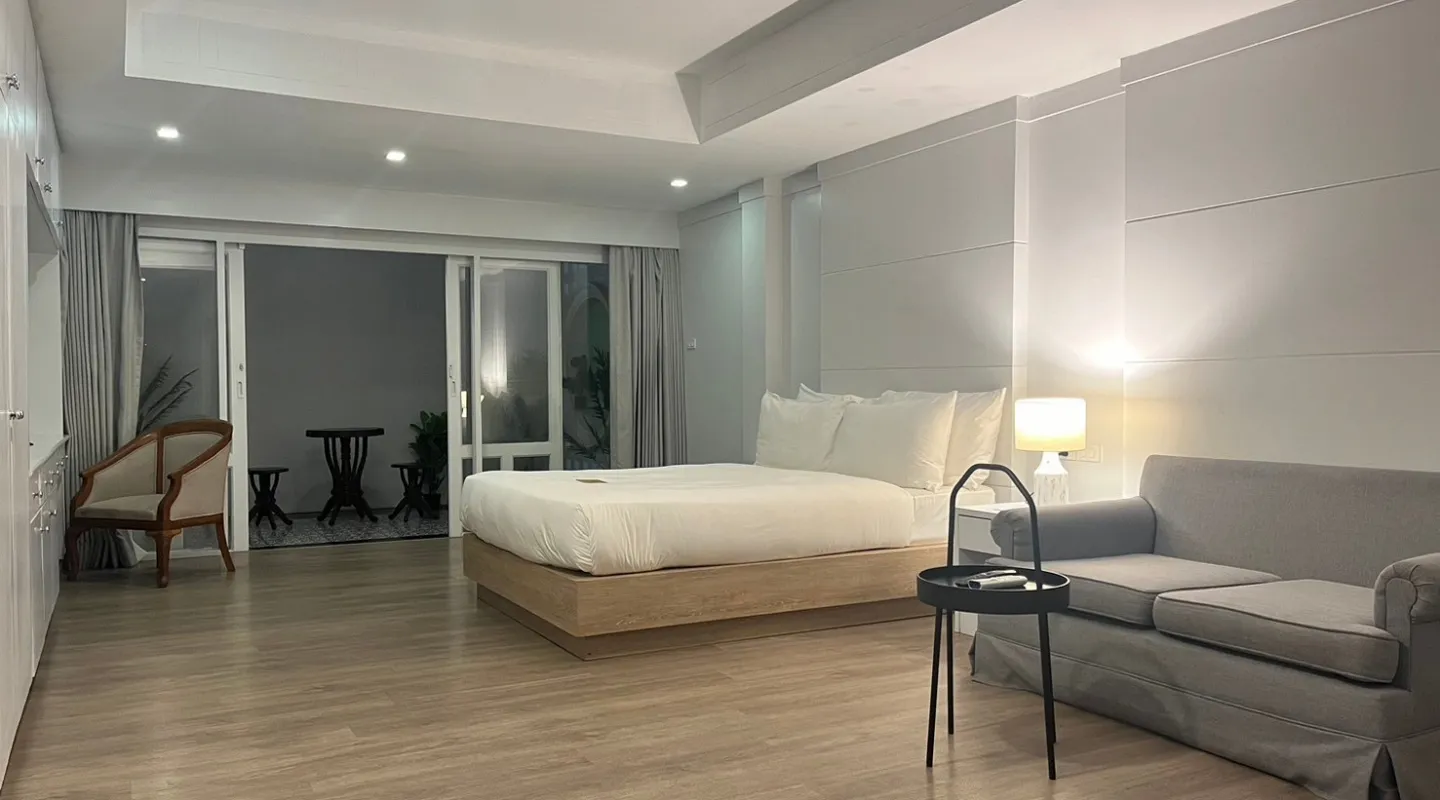 Deluxe without balcony-No window Anona Beachfront